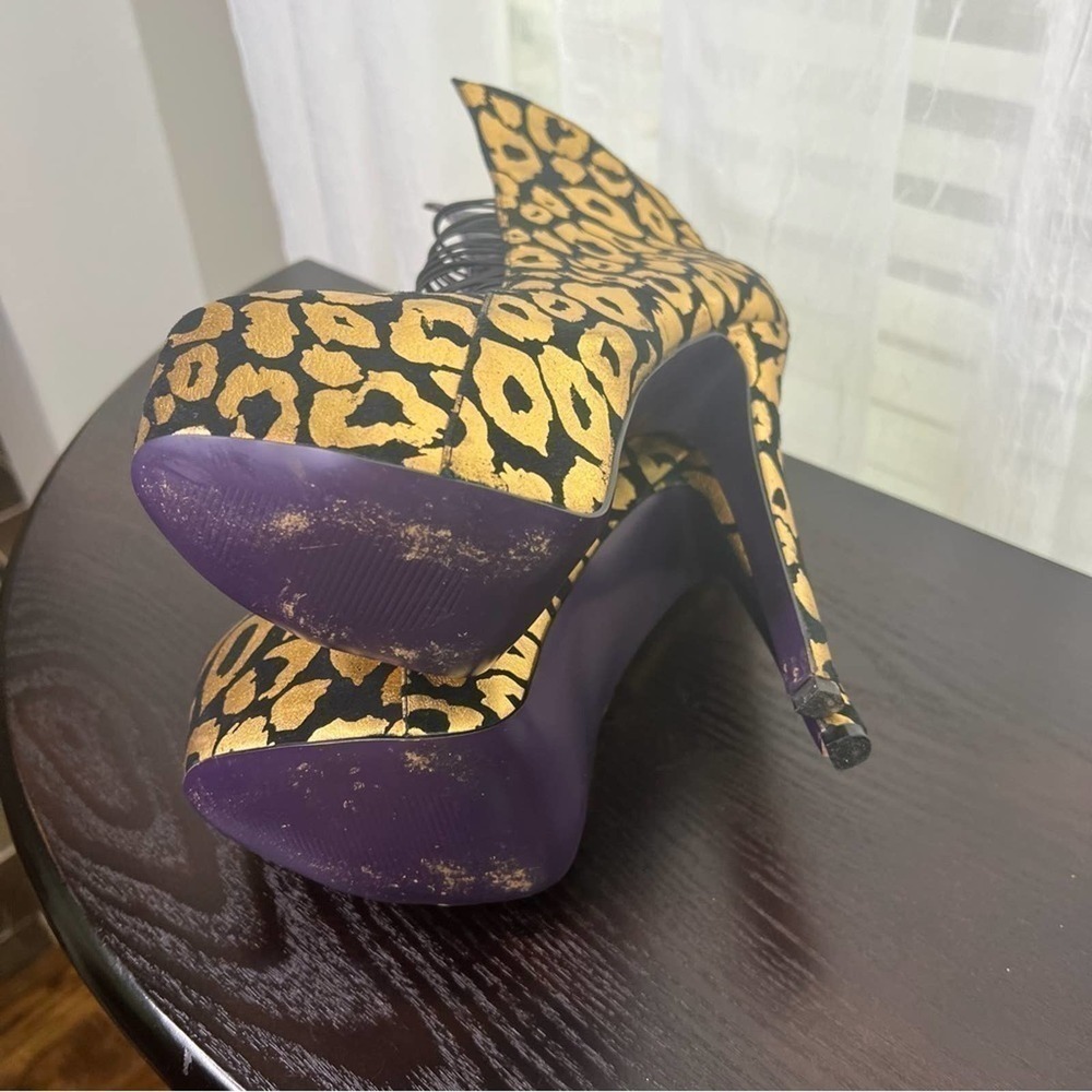 Heels // London Trash #010 - Picture 6 of 10